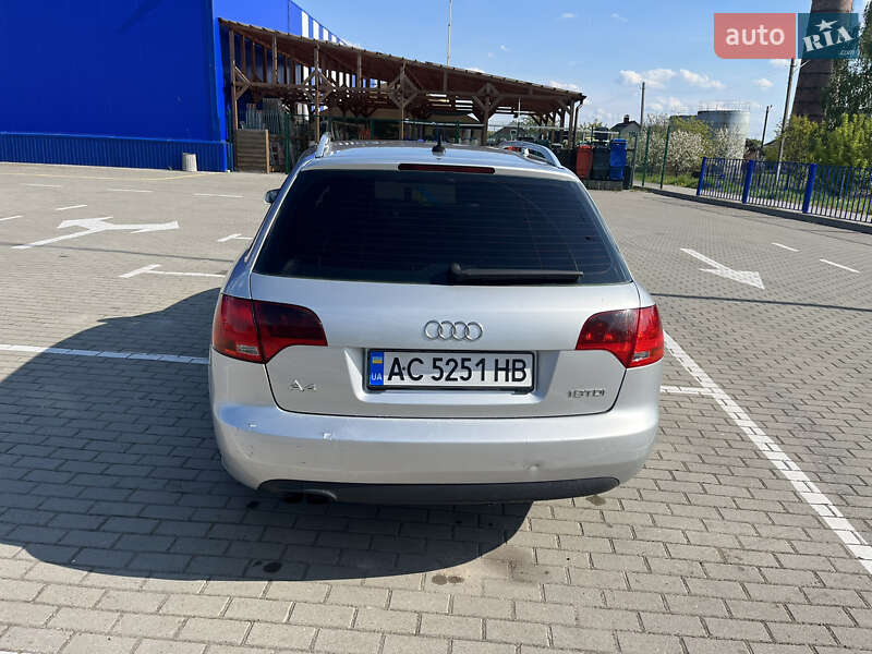Универсал Audi A4 2005 в Нововолынске