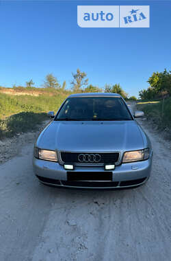 Audi A4  1997