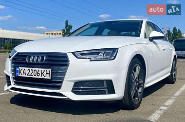 Audi A4  2016