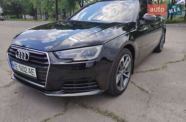Audi A4  2019
