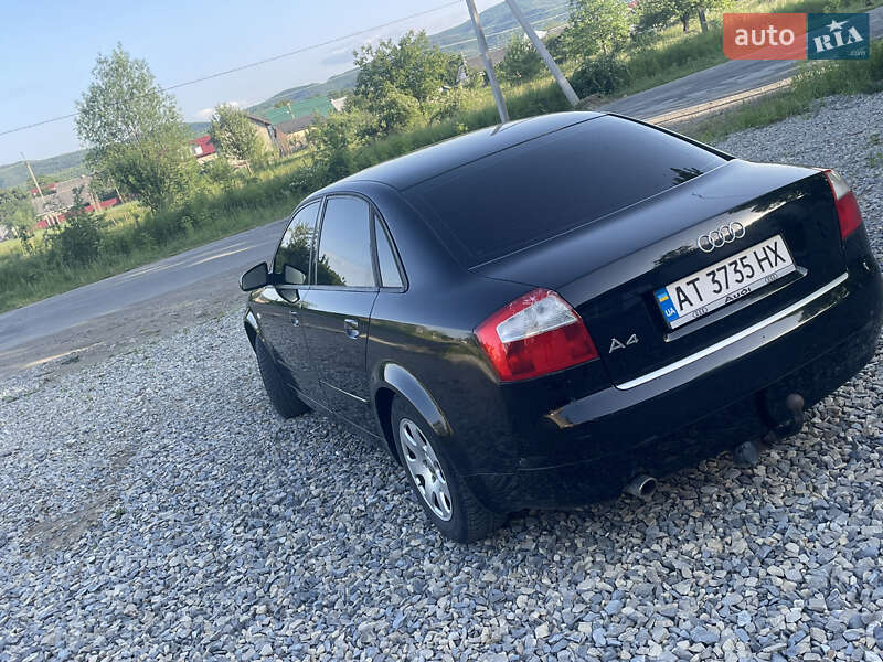 Седан Audi A4 2002 в Надвірній