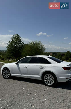 Audi A4  2016