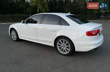 Audi A4  2014