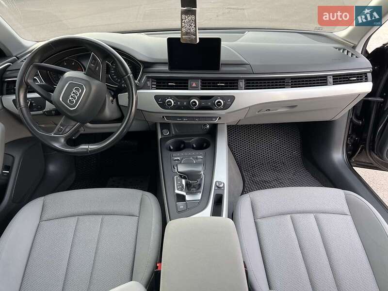Универсал Audi A4 2017 в Мукачево