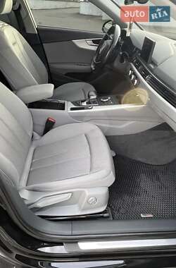 Универсал Audi A4 2017 в Мукачево
