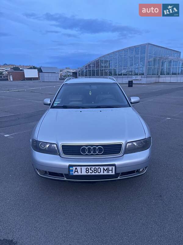 Універсал Audi A4 1999 в Києві