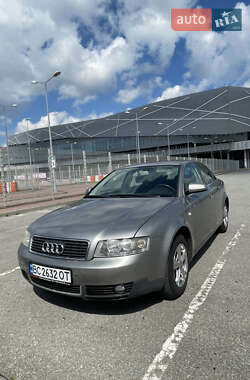 Audi A4  2004