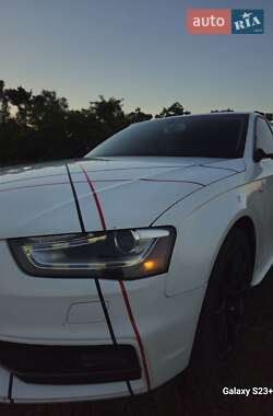 Audi A4  2013