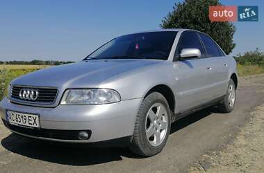 Audi A4  1999