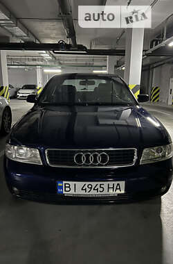 Audi A4  2001