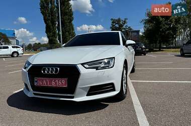 Audi A4  2019