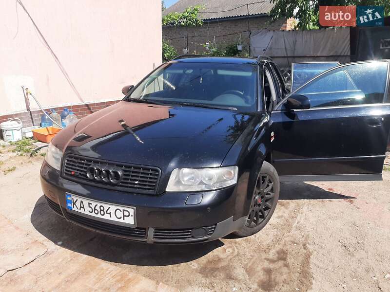 Універсал Audi A4 2002 в Миргороді