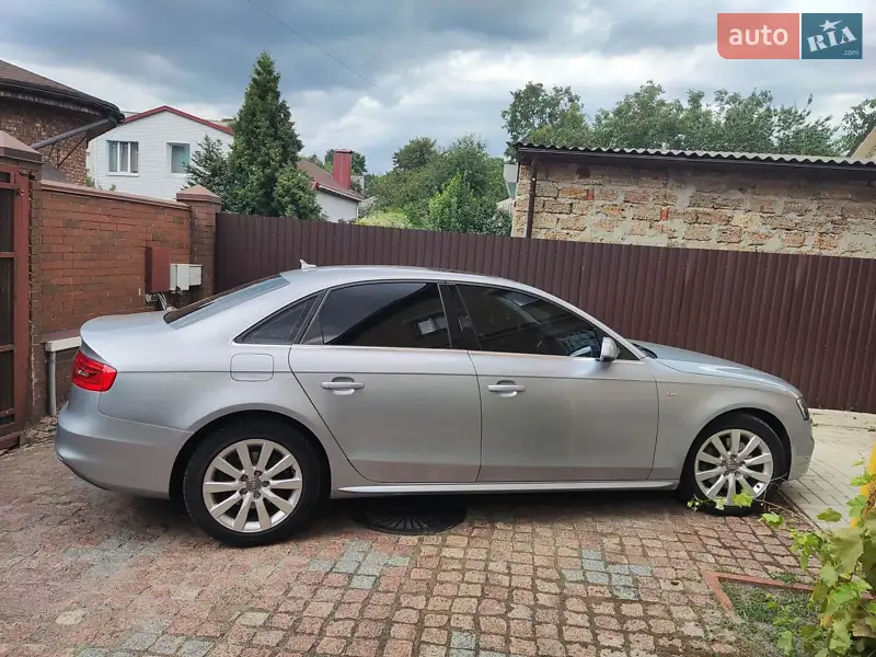 Audi A4 2014
