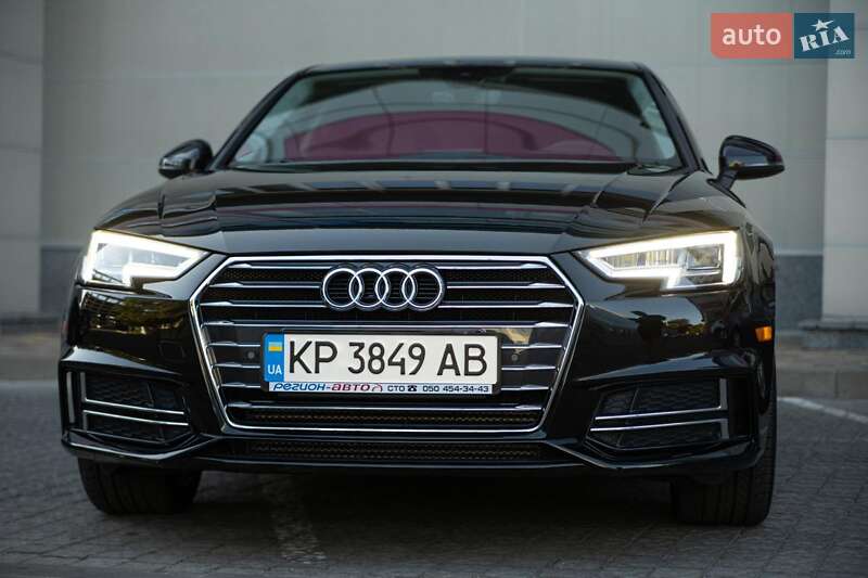 Седан Audi A4 2017 в Запоріжжі