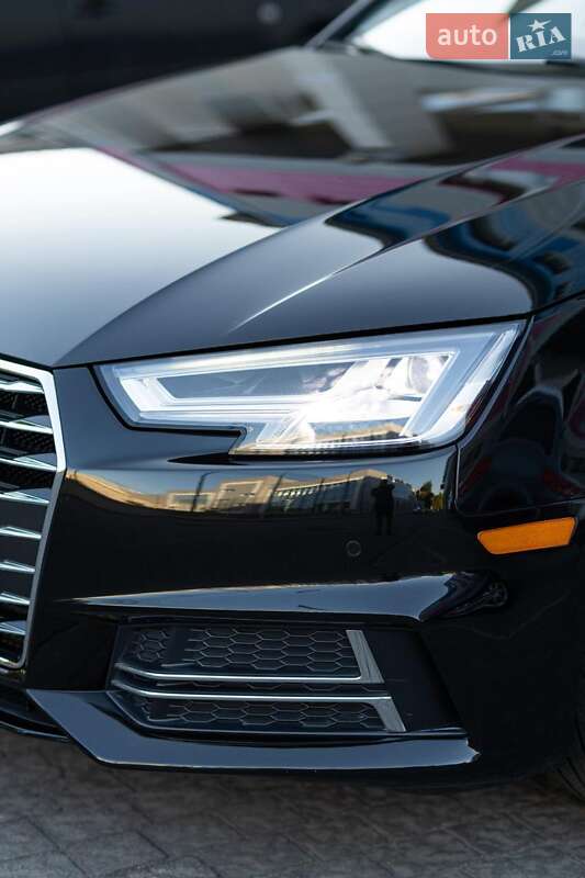 Седан Audi A4 2017 в Запоріжжі