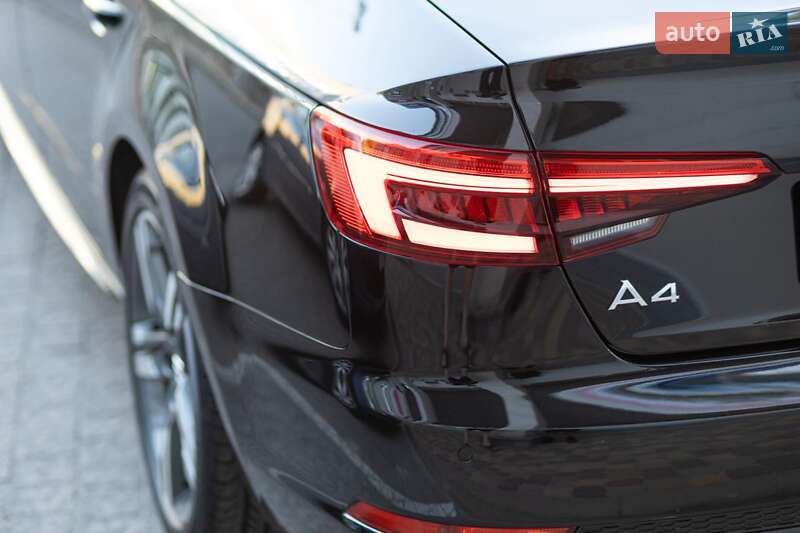 Седан Audi A4 2017 в Запоріжжі