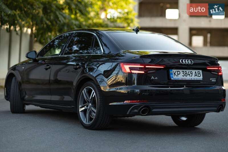 Седан Audi A4 2017 в Запоріжжі