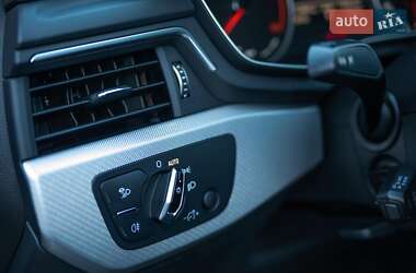 Седан Audi A4 2017 в Запоріжжі
