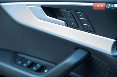 Седан Audi A4 2017 в Запоріжжі