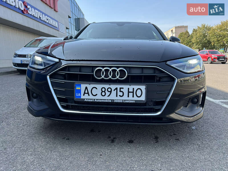 Audi A4 2019