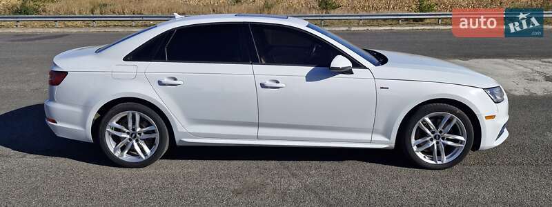 Седан Audi A4 2017 в Умани