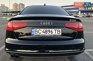 Седан Audi A4 2014 в Трускавце