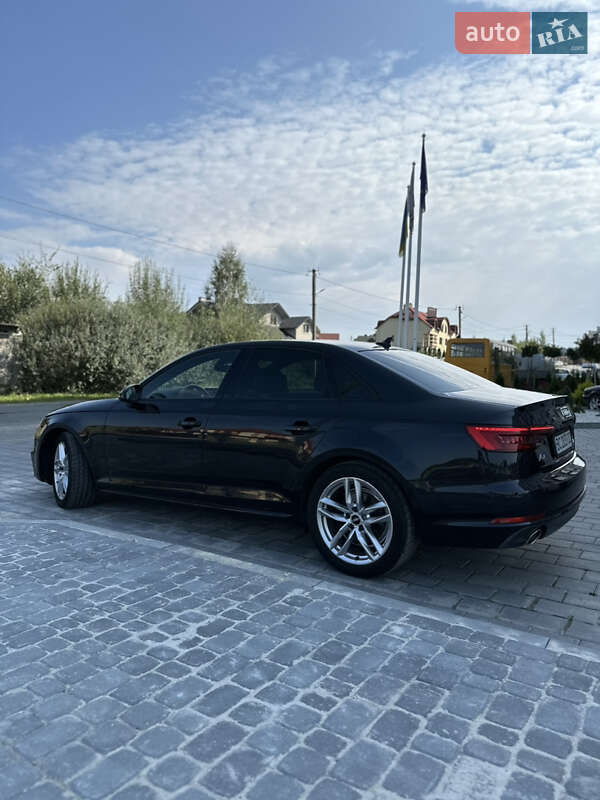 Audi A4 2017 Audi A4 2017