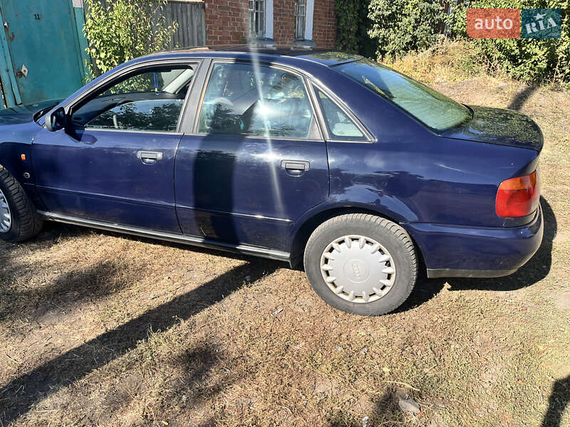 Седан Audi A4 1996 в Каменском фото 4 Седан Audi A4 1996 в Каменском