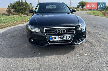 Audi A4  2011