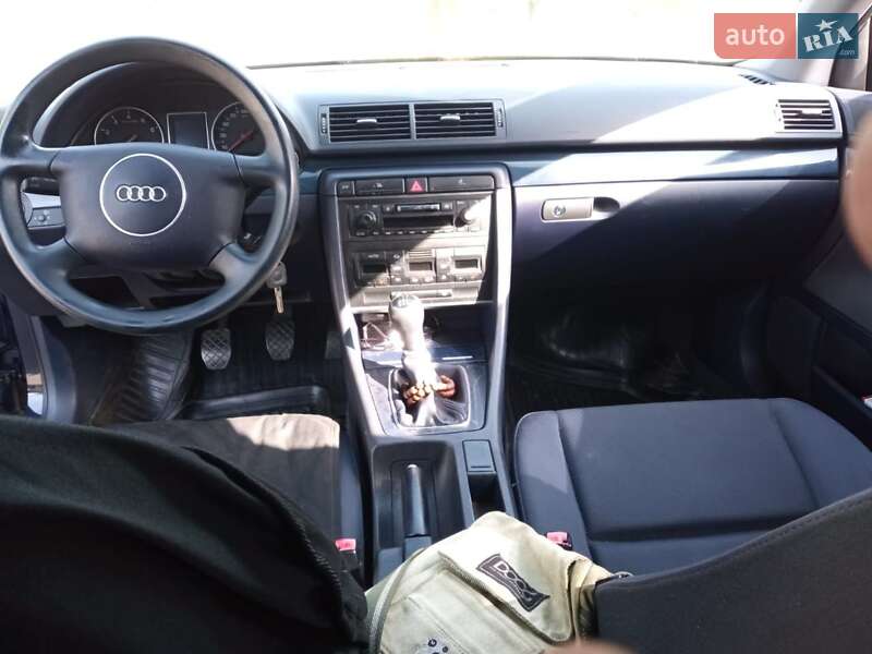 Седан Audi A4 2001 в Миколаєві