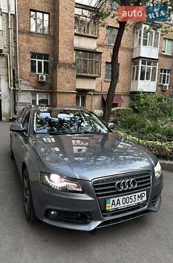 Audi A4  2011