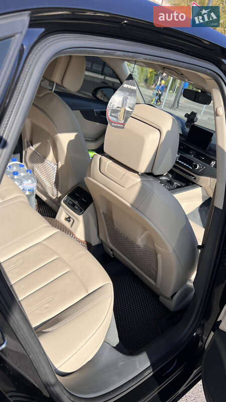 Седан Audi A4 2016 в Александрие