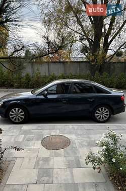 Седан Audi A4 2013 в Киеве
