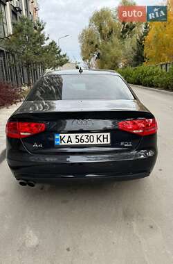 Седан Audi A4 2013 в Киеве