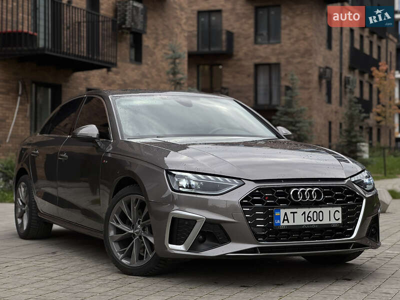 Audi A4 2019 года в Ивано-Франковске