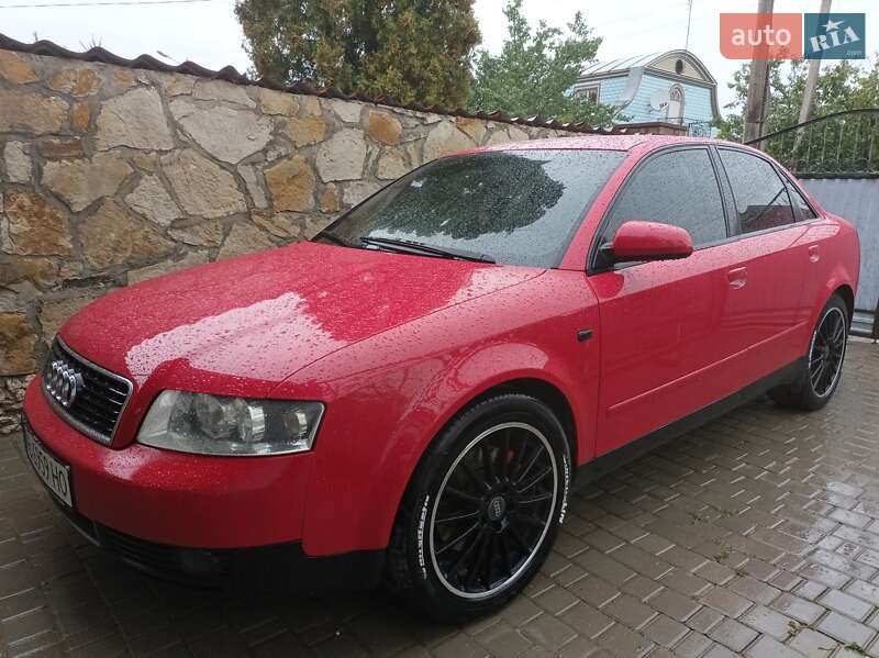 Седан Audi A4 2003 в Шаргороді