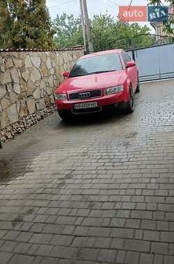 Седан Audi A4 2003 в Шаргороді
