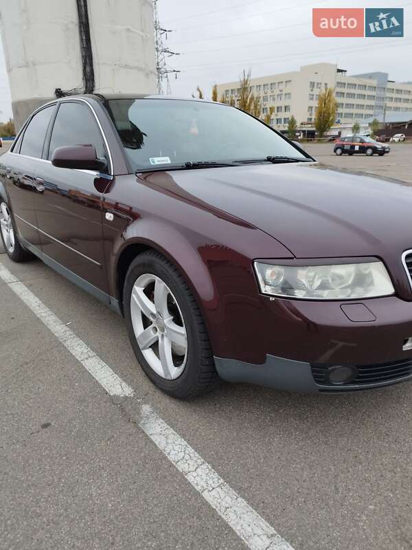 Седан Audi A4 2002 в Киеве