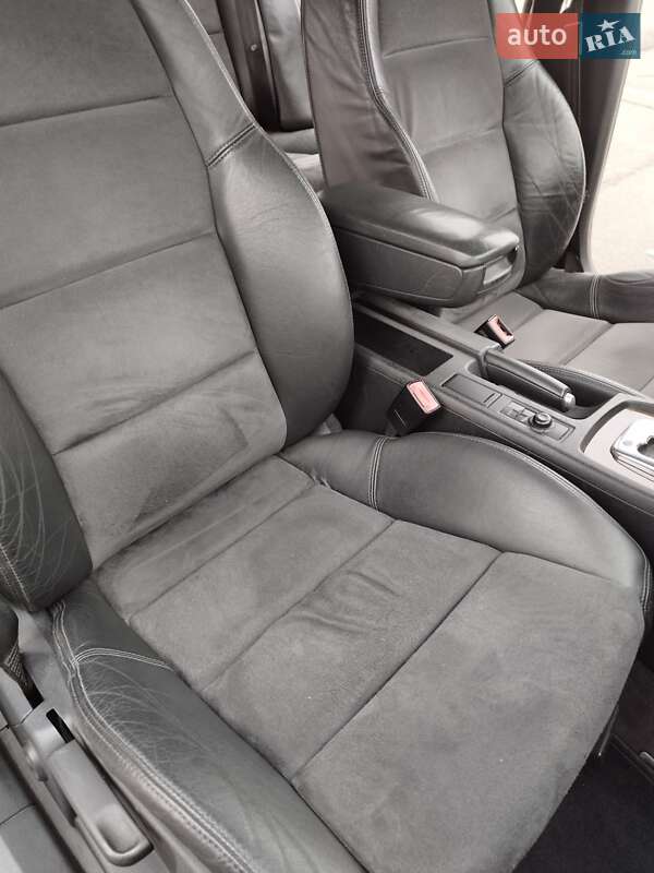 Седан Audi A4 2002 в Киеве