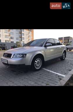 Audi A4  2002