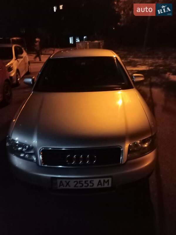Седан Audi A4 2002 в Харкові