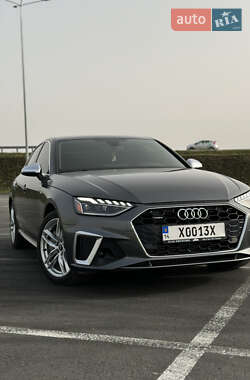 Audi A4  2019