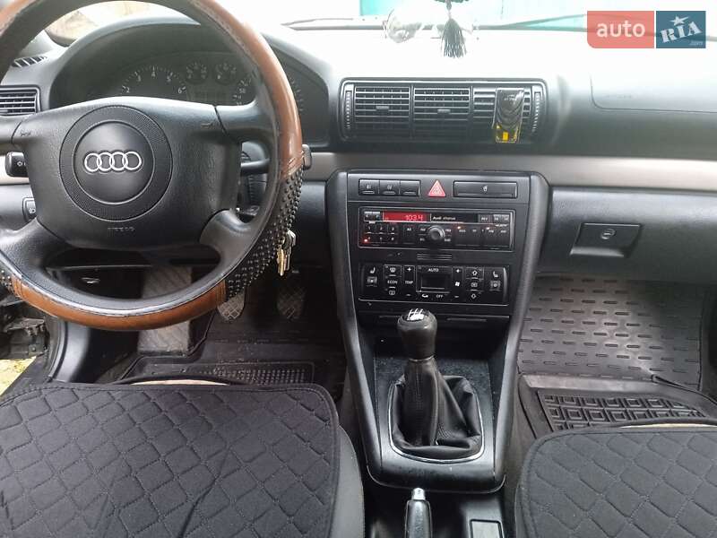 Универсал Audi A4 1999 в Ивано-Франковске