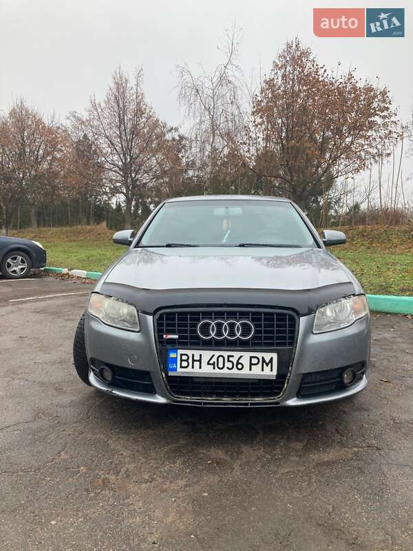 Седан Audi A4 2008 в Южному