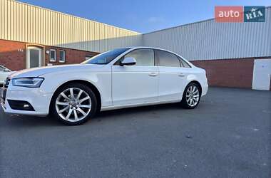 Audi A4  2015