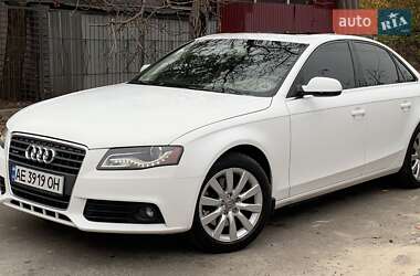 Audi A4  2011
