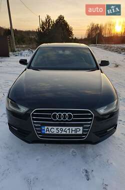 Audi A4  2013