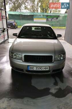 Audi A4  2001