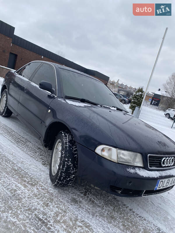 Audi A4 1997 года в Хмельницке