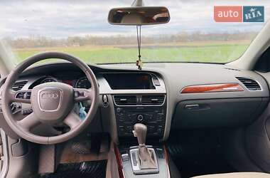 Audi A4  2011